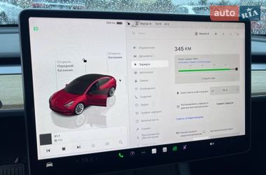 Седан Tesla Model 3 2022 в Львові