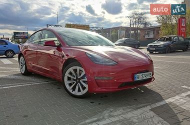 Седан Tesla Model 3 2022 в Киеве