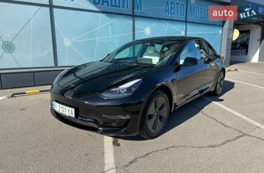 Седан Tesla Model 3 2022 в Полтаві