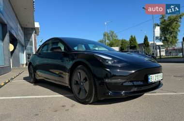 Седан Tesla Model 3 2022 в Полтаве
