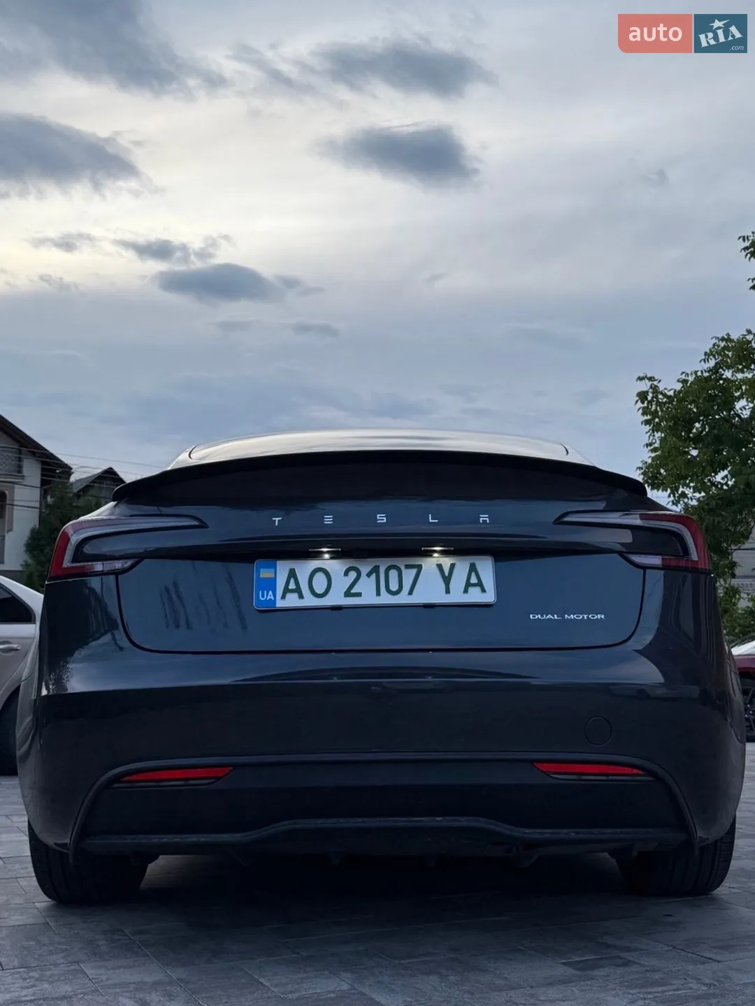 2024 Tesla Model 3 - мініатюра 3