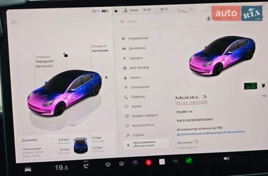 Седан Tesla Model 3 2022 в Киеве