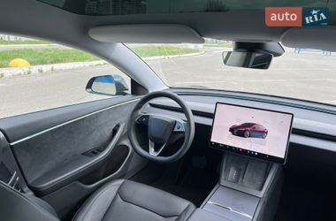 Седан Tesla Model 3 2024 в Киеве