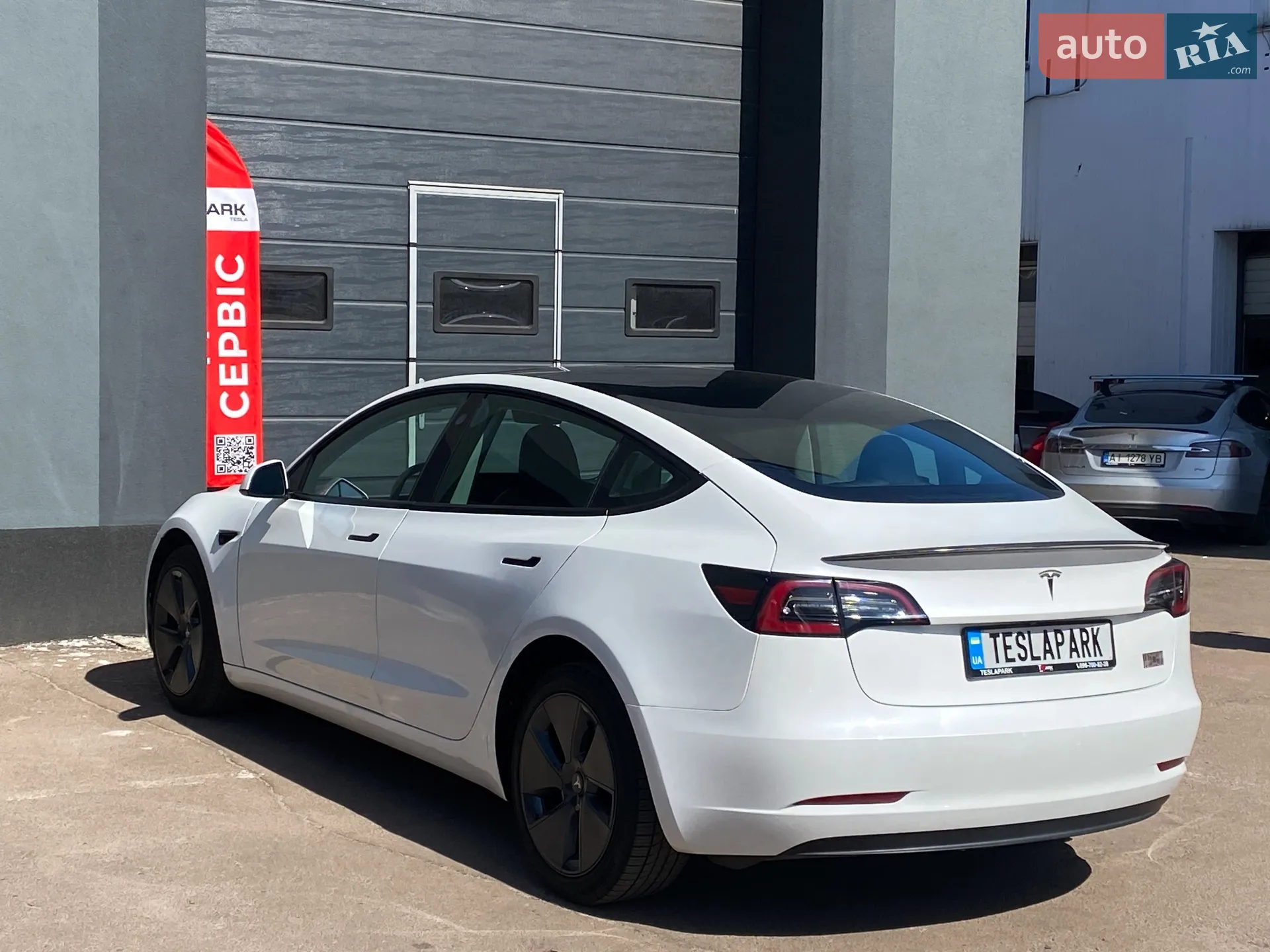 2023 Tesla Model 3 - мініатюра 8