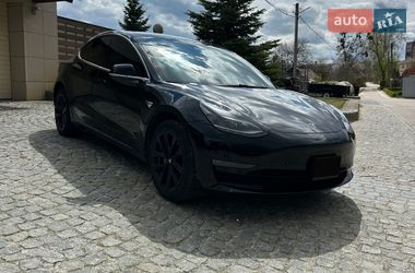 Седан Tesla Model 3 2020 в Харькове