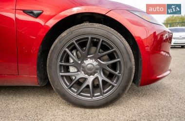 Седан Tesla Model 3 2024 в Киеве