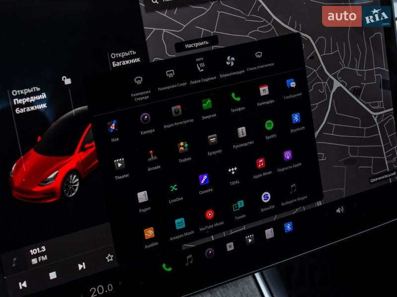 Седан Tesla Model 3 2018 в Львові