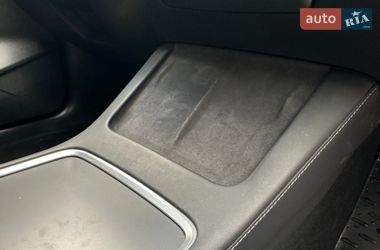 Седан Tesla Model 3 2021 в Луцке