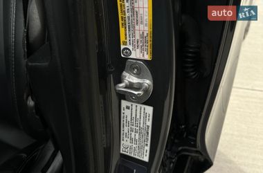 Седан Tesla Model 3 2021 в Луцке