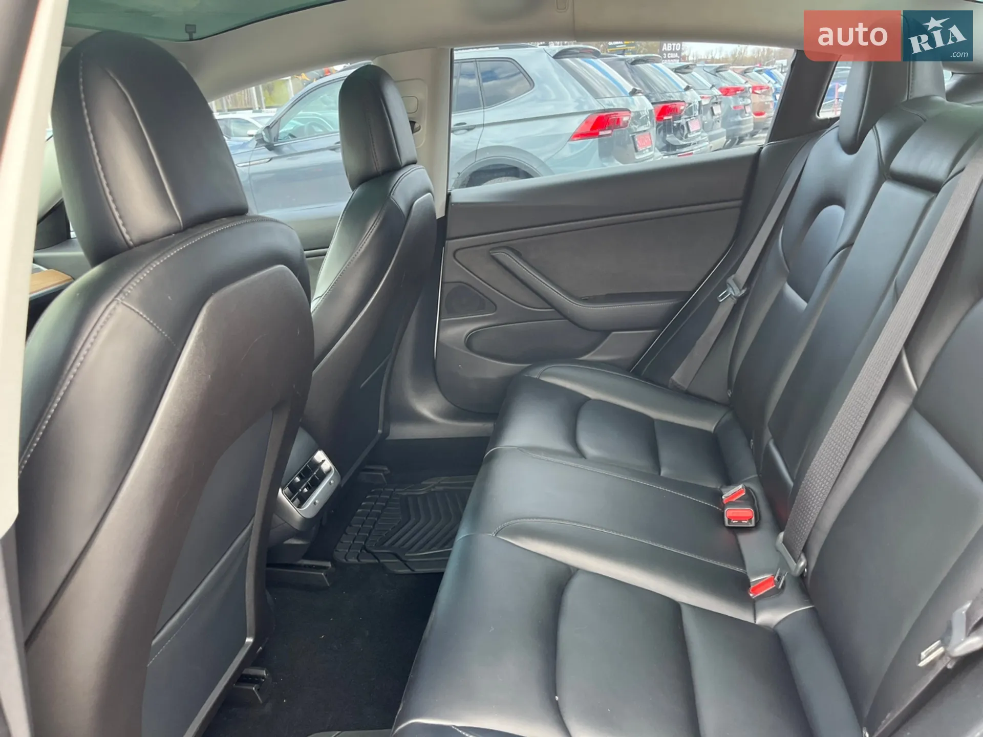 2019 Tesla Model 3 - мініатюра 12