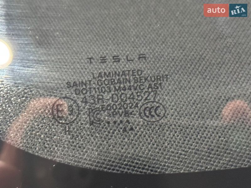 Седан Tesla Model 3 2025 в Одессе