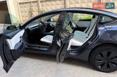 Седан Tesla Model 3 2025 в Одессе