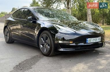 Седан Tesla Model 3 2020 в Киеве