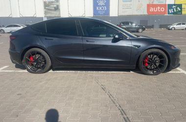 Седан Tesla Model 3 2024 в Киеве