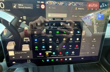 Седан Tesla Model 3 2022 в Ірпені