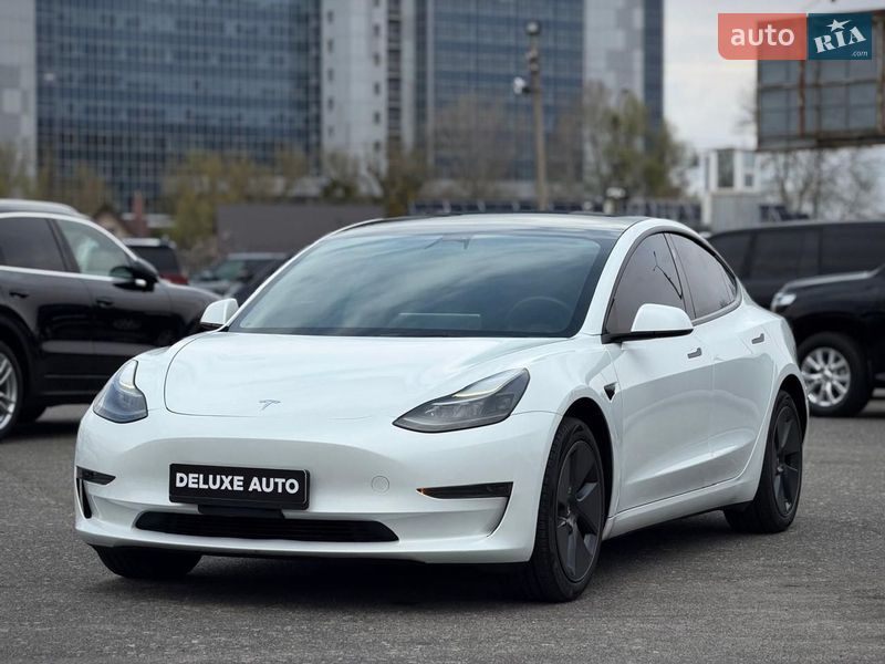 Седан Tesla Model 3 2022 в Киеве фото 3 Седан Tesla Model 3 2022 в Киеве