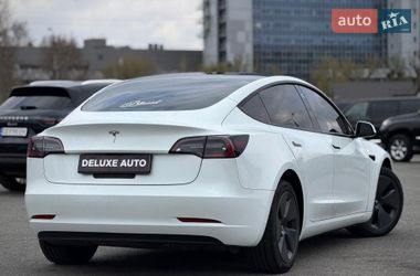 Седан Tesla Model 3 2022 в Киеве фото 36 Седан Tesla Model 3 2022 в Киеве