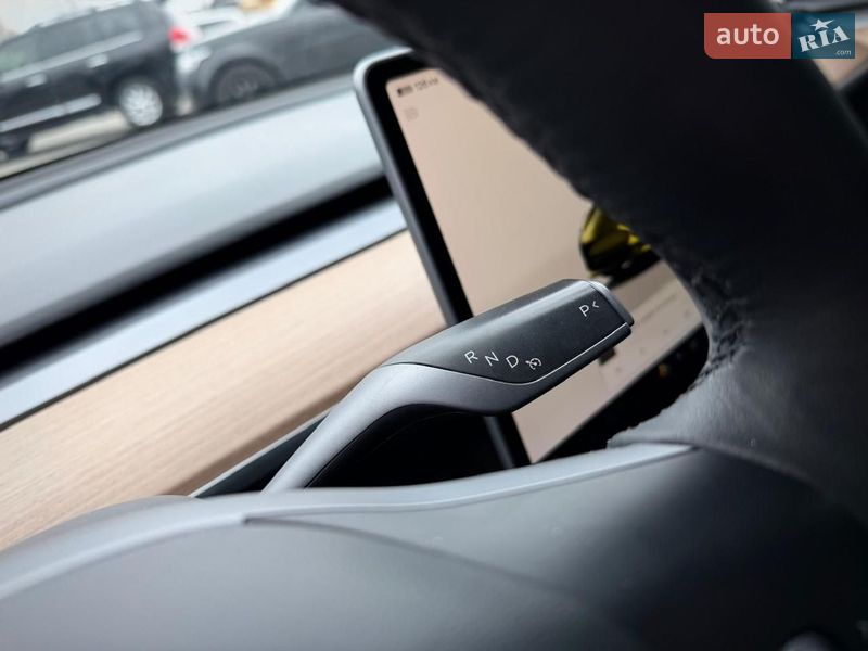 Седан Tesla Model 3 2022 в Киеве фото 43 Седан Tesla Model 3 2022 в Киеве