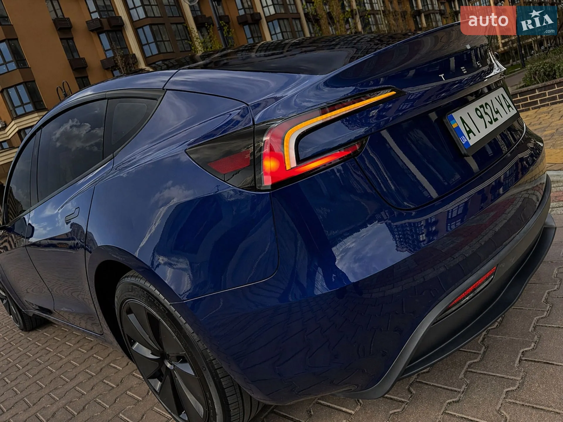 2025 Tesla Model 3 - мініатюра 16