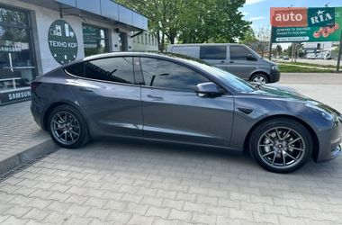 Седан Tesla Model 3 2022 в Виноградове
