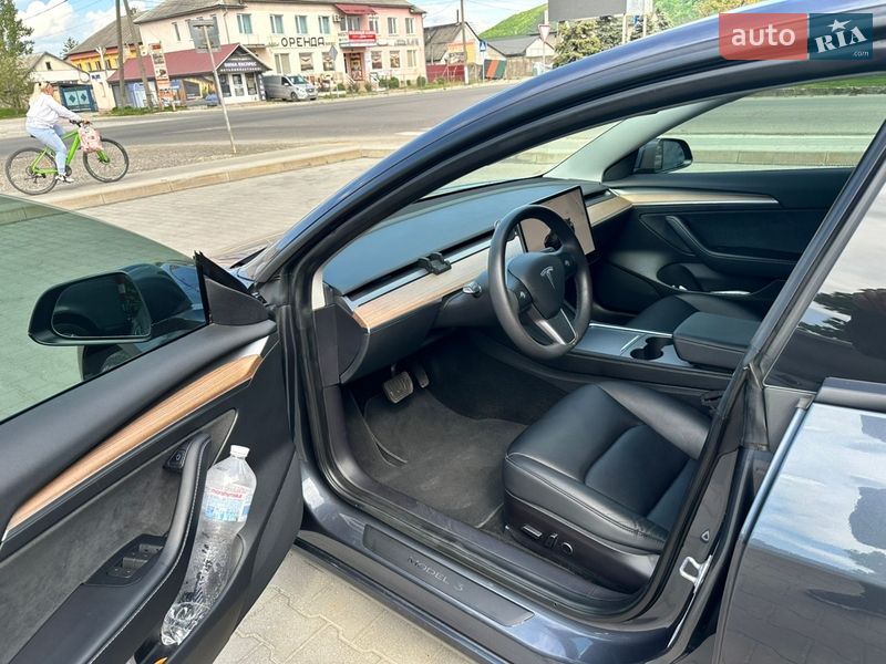 Седан Tesla Model 3 2022 в Виноградове