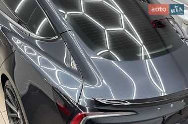 Седан Tesla Model 3 2024 в Черноморске