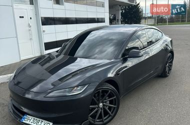 Седан Tesla Model 3 2024 в Черноморске Седан Tesla Model 3 2024 в Черноморске