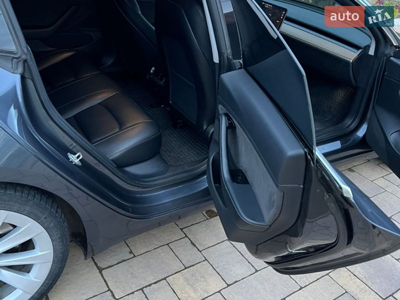 Седан Tesla Model 3 2019 в Владимире фото 16 Седан Tesla Model 3 2019 в Владимире