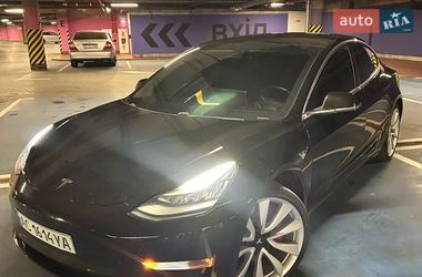 Седан Tesla Model 3 2019 в Луцке