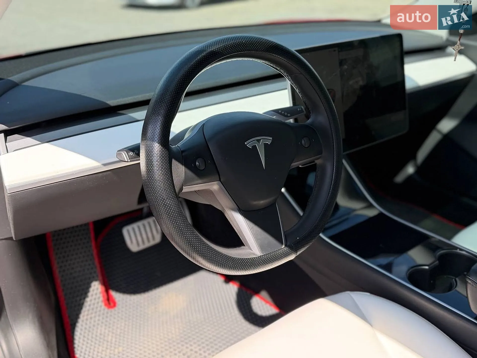 2020 Tesla Model 3 - мініатюра 9