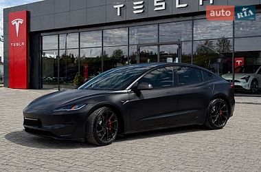 tesla model-3 2024 в Тернополь от профессионального продавца Olexander