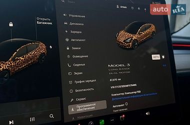 Седан Tesla Model 3 2021 в Киеве
