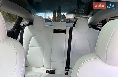Седан Tesla Model 3 2022 в Львові