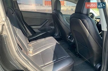 Седан Tesla Model 3 2018 в Львові