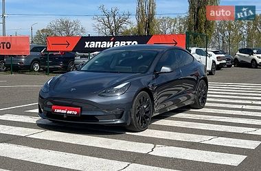 Седан Tesla Model 3 2023 в Одессе