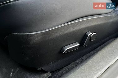 Седан Tesla Model 3 2023 в Одессе