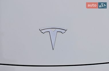 Седан Tesla Model 3 2019 в Тернополе