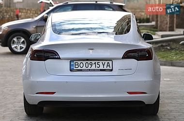 Седан Tesla Model 3 2019 в Тернополе