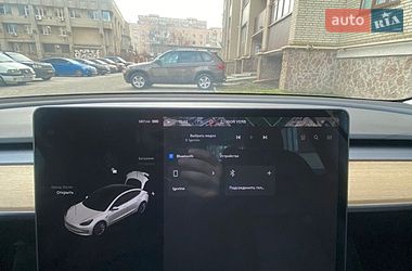 Седан Tesla Model 3 2019 в Тернополе