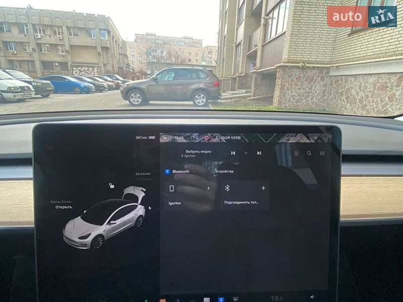 Седан Tesla Model 3 2019 в Тернополе
