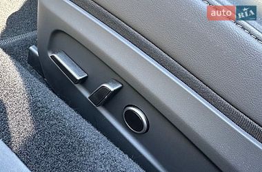 Седан Tesla Model 3 2025 в Киеве