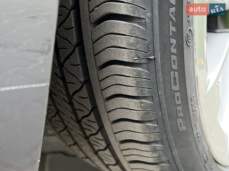Седан Tesla Model 3 2021 в Киеве