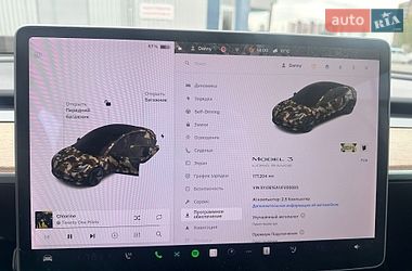 Седан Tesla Model 3 2018 в Вінниці