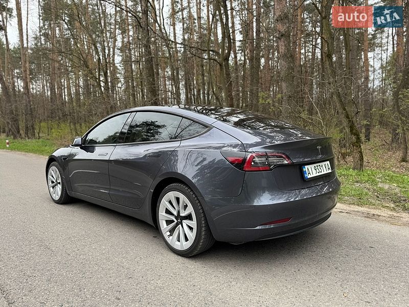 Седан Tesla Model 3 2021 в Василькове