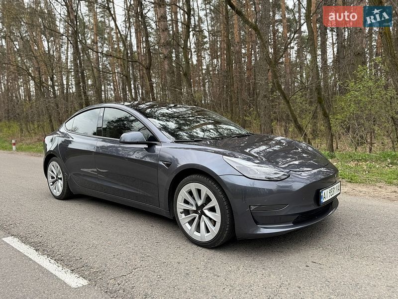 Седан Tesla Model 3 2021 в Василькове