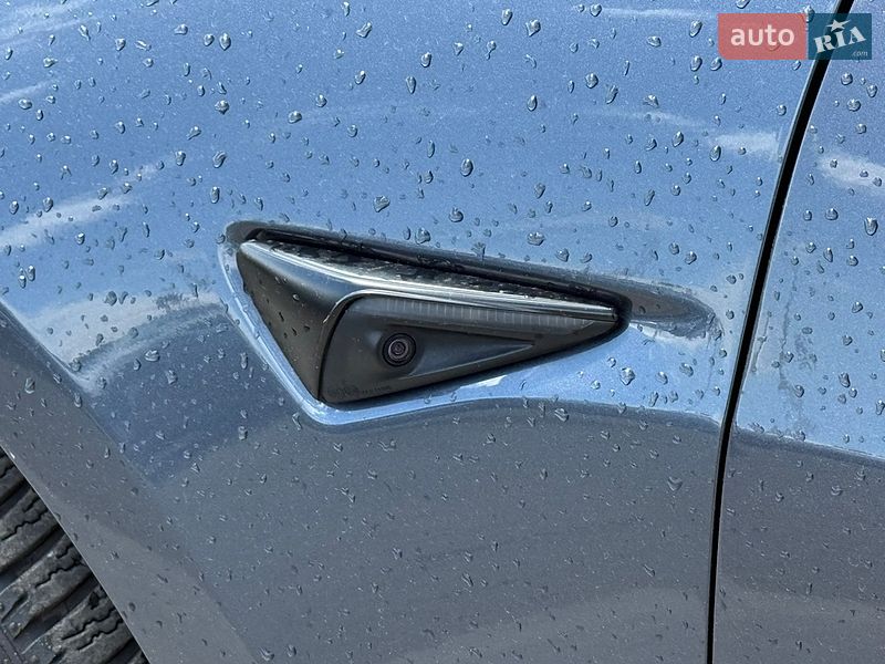 Седан Tesla Model 3 2021 в Києві