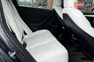 Седан Tesla Model 3 2021 в Києві