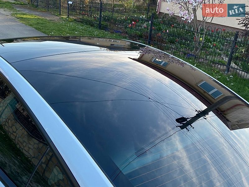 Седан Tesla Model 3 2020 в Ивано-Франковске
