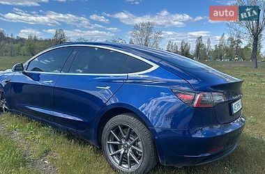 Седан Tesla Model 3 2018 в Каменском