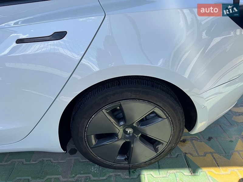Седан Tesla Model 3 2021 в Львове фото 16 Седан Tesla Model 3 2021 в Львове